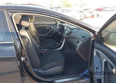 2016 Hyundai Elantra Value Edition из США, поврежденный, VIN KMHDH4AE2GU566641